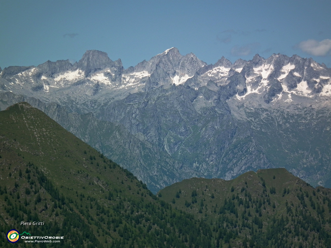 62 Alpi Retiche con Pizzo Badile, Cengalo,....JPG